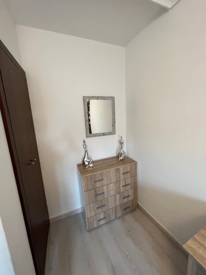 Nantia Apartment Myrina Exteriör bild